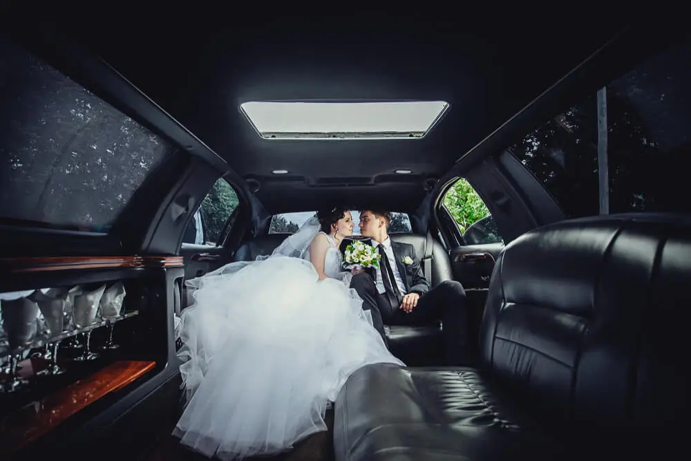 wedding-limo-service-transportation